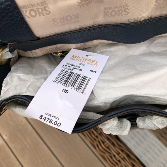 NWT Michael Kors studded leather backpack - Picture 7 of 8